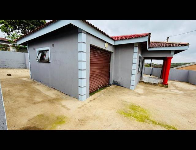2 BEDROOM HOUSE FOR SALE IN FOLWENI